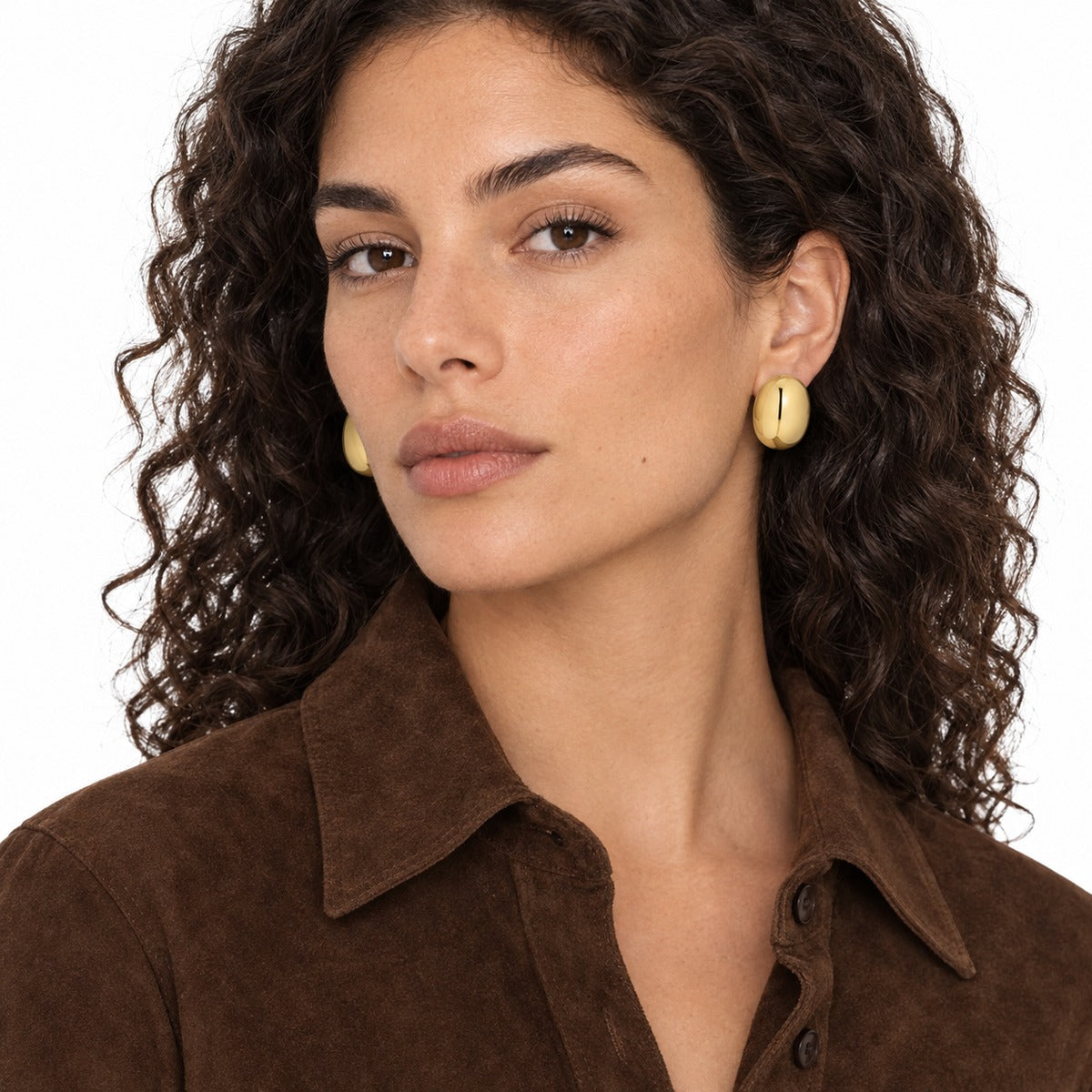 Boule Maxi Dome Earrings on model