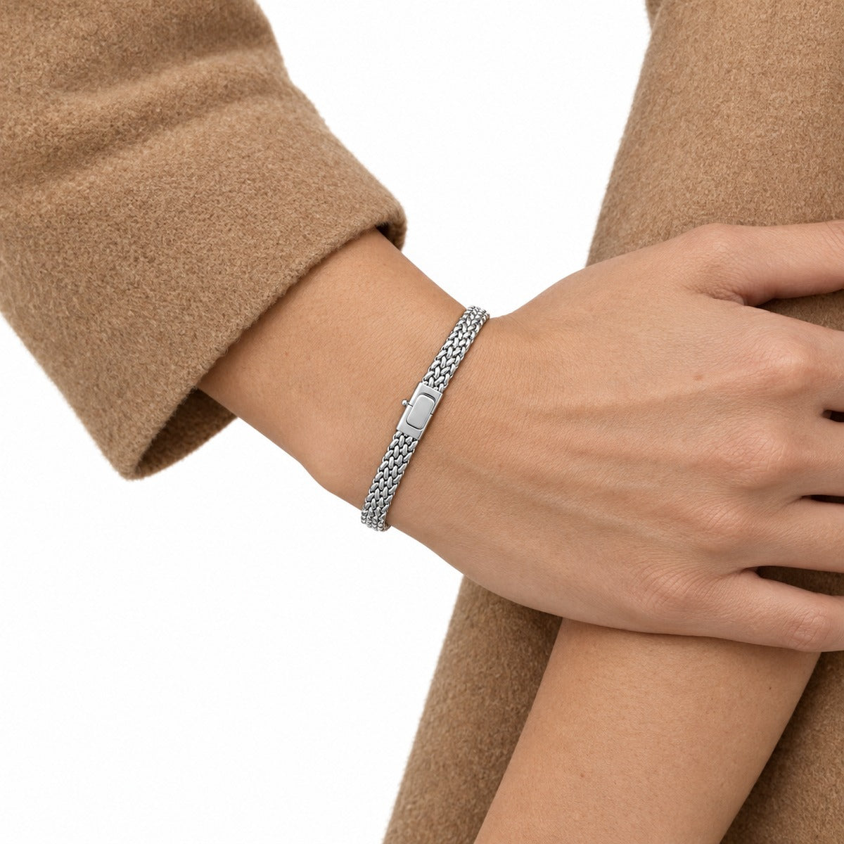 Chicco Woven Band Bracelet on model