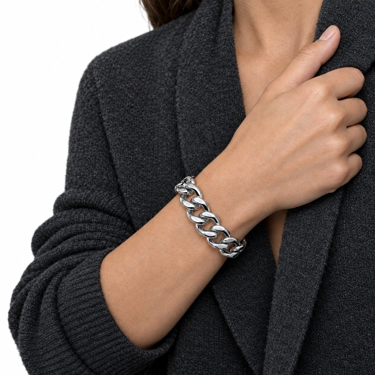 Classica Chunky Curb Bracelet on model