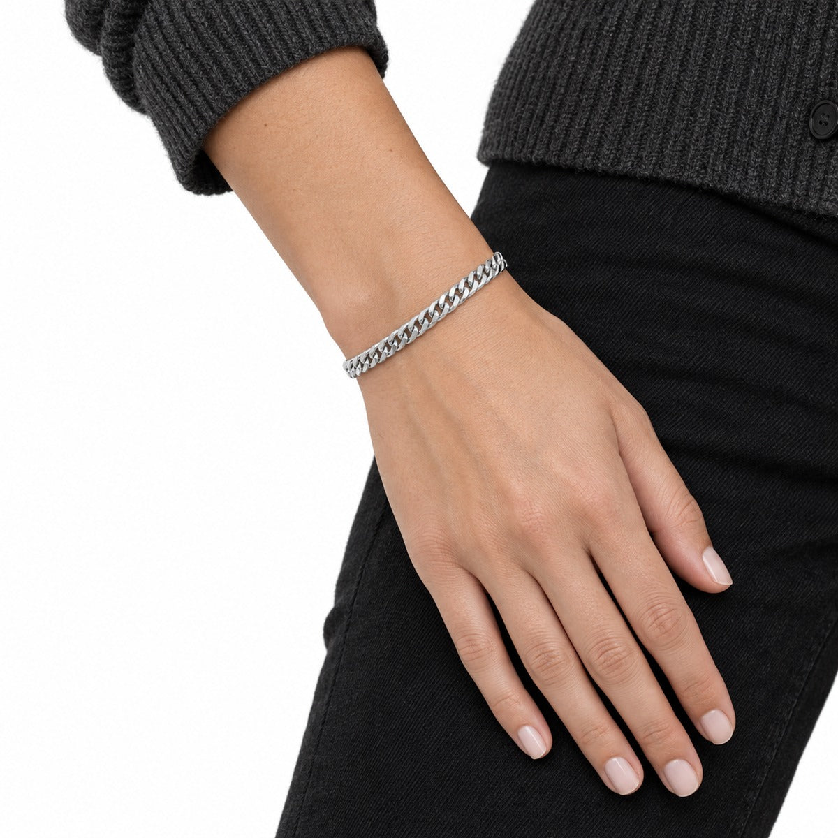 Classica Diamond-Cut Curb Bracelet on model