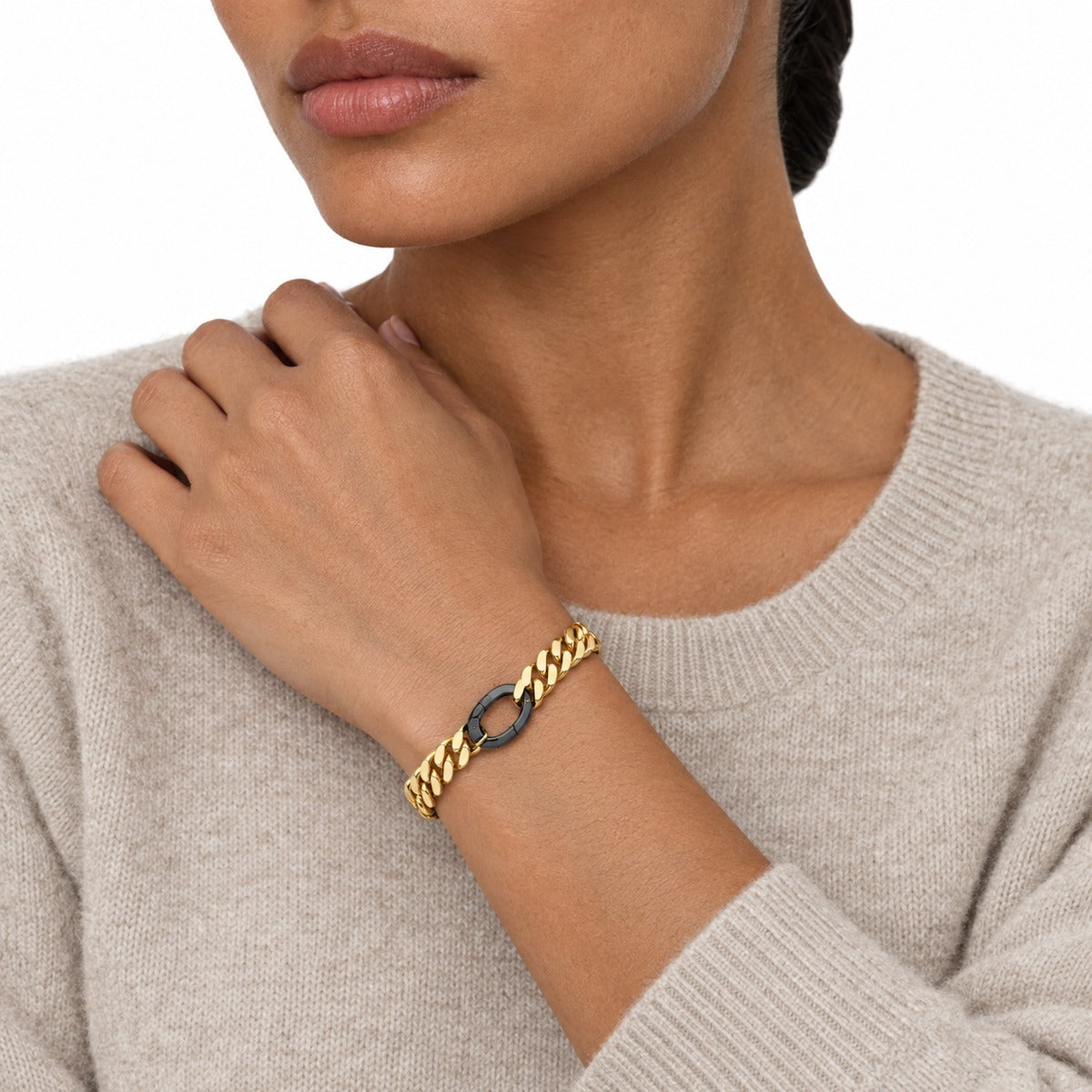 Classica Gourmette Bracelet with Gunmetal Clasp – Gold & Gunmetal on model 3