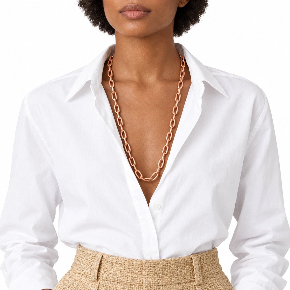 Classica Long Chain Necklace on model