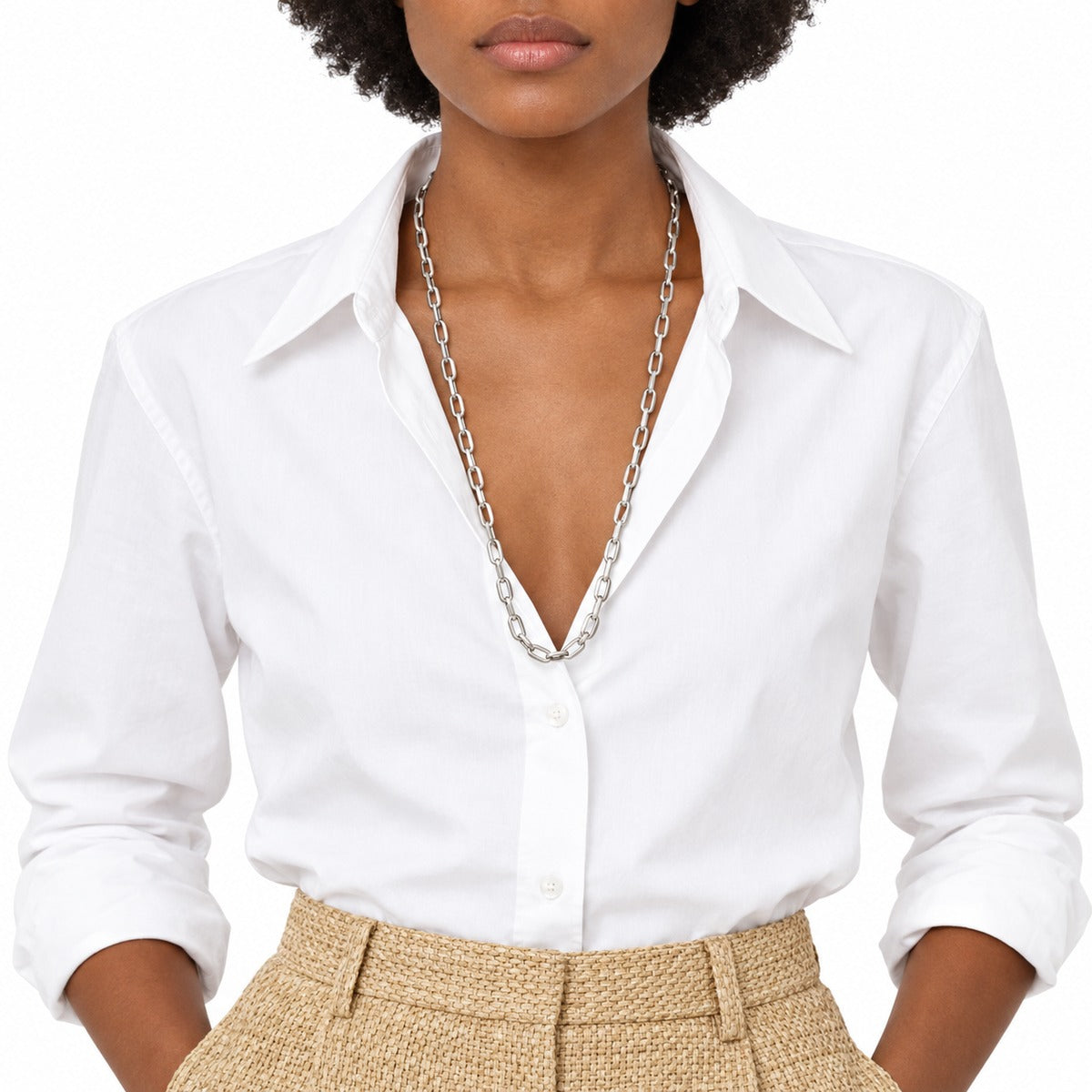 Classica Long Chain Necklace on model