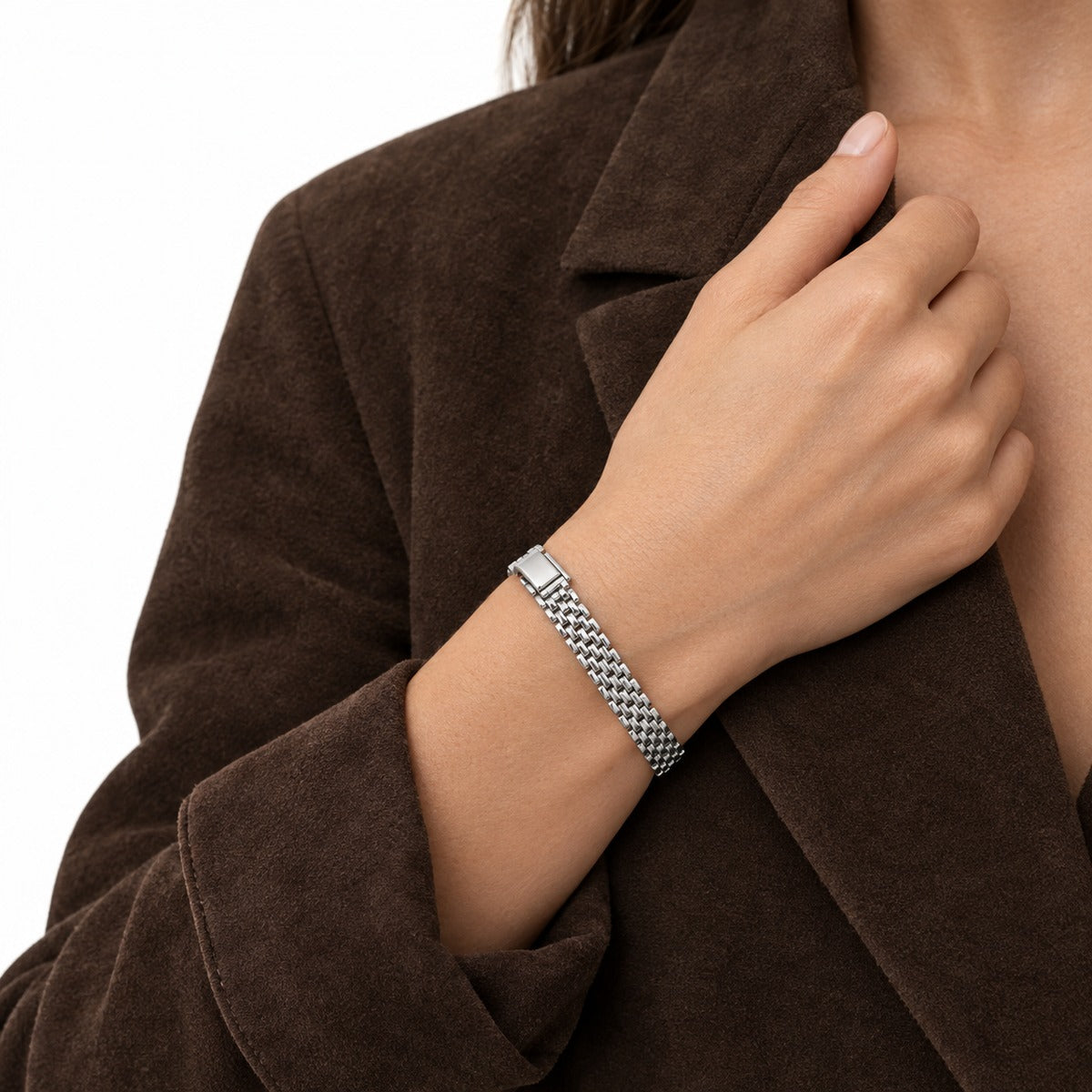 Classica Panther Chain Bracelet on model