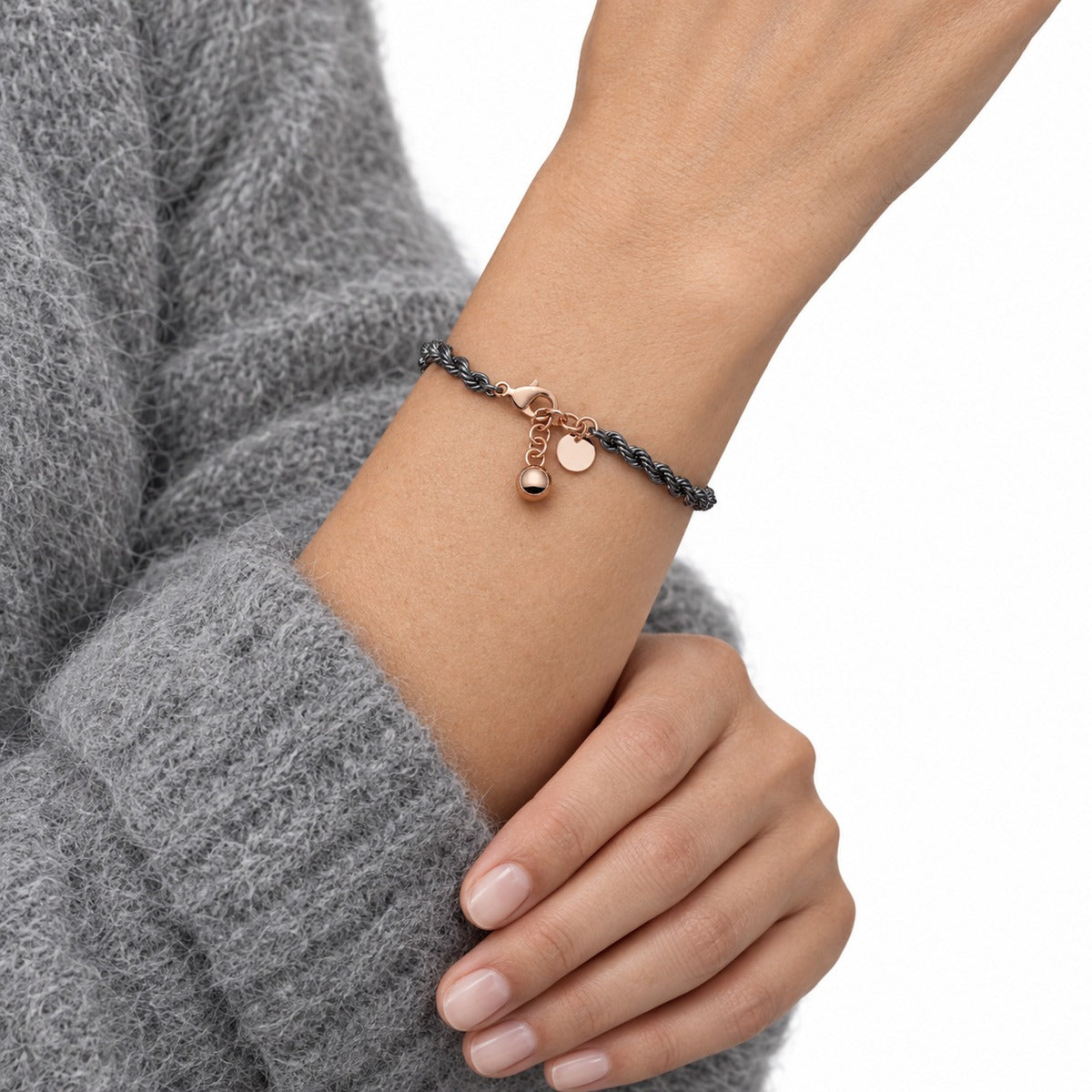 Classica Rope Chain Bracelet with Ball Charm on model