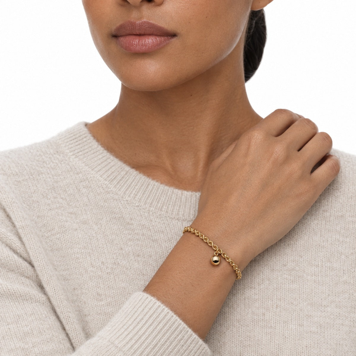 Classica Rope Chain Bracelet with Ball Charm – Yellow Gold on model 3
