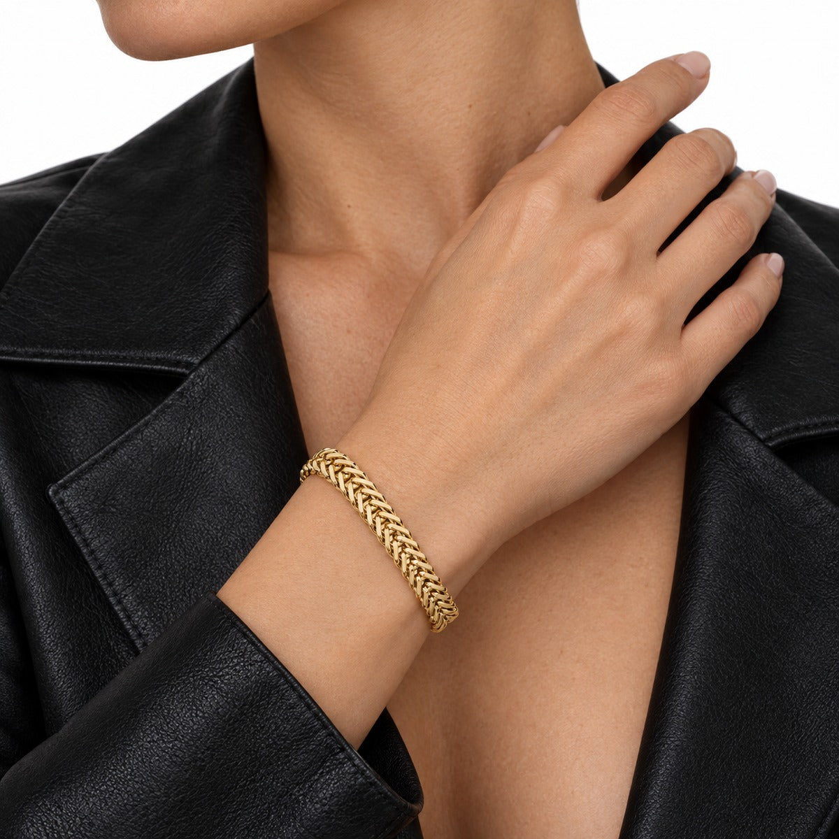 Legami Foxtail Chain Bracelet on model
