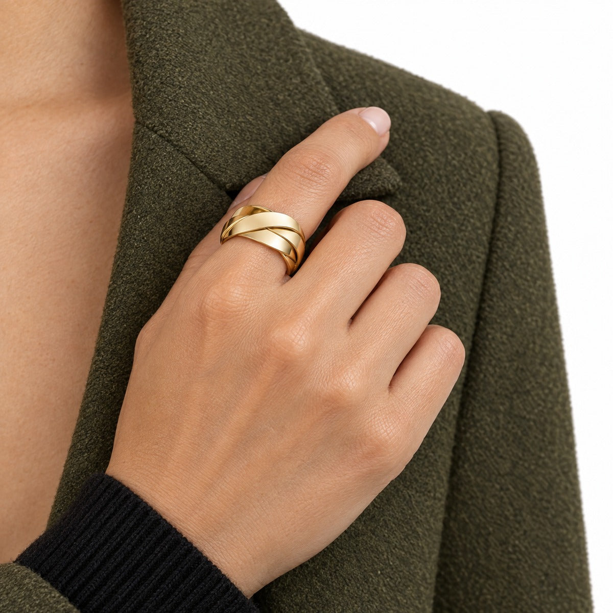 Lux Triple Band Ring on model
